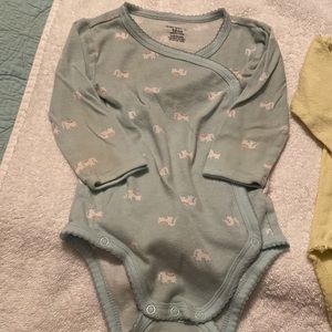 Carter’s aqua elephant side snap onesies 12 months